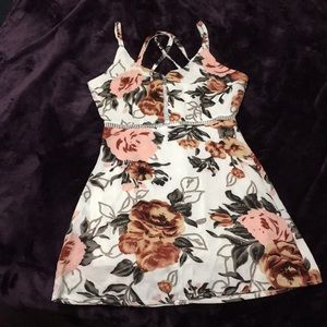 Small strappy floral dress. Brand new never worn